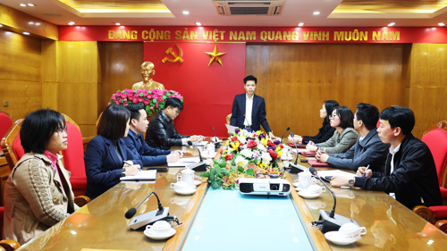 Đồng chí Nguyễn Tuấn Ngọc - Phó Bí thư Thường trực Đảng ủy xã chủ trì hội nghị ban lãnh đạo mở rộng để thảo luận và giới thiệu người ứng cử đại biểu Hội đồng nhân dân (HĐND) xã khóa II, nhiệm kỳ 2026–2031