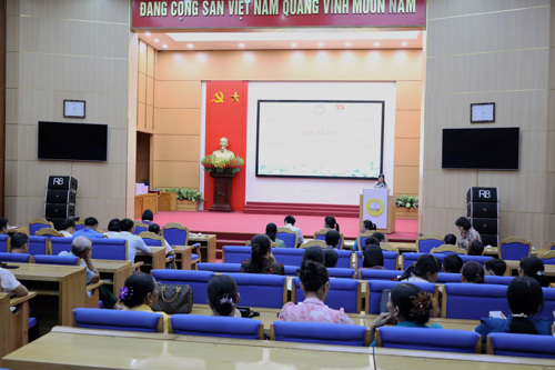 Toàn cảnh hội nghị sơ kết 6 tháng đầu năm 2026