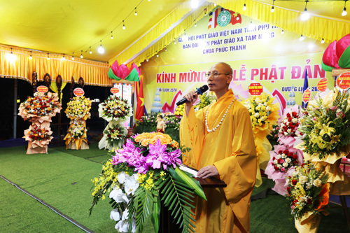 Đại đức Thích Đạo Ngộ - Ủy viên Ban Giáo dục Phật Giáo Trung ương, Phó Ban Thường trực kiêm Chánh thư ký ban Trị sự Giáo Hội Phật Giáo Việt Nam tỉnh Phú Thọ phát biểu tại Lễ Phật đản