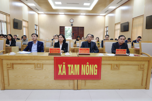 Các đại biểu tham dự hội nghị