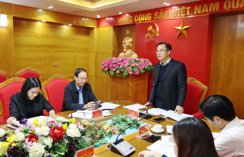 Đồng chí Quách Hải Lý - Bí thư Đảng ủy, Chủ tịch HĐND xã Tam Nông phát biểu chỉ đạo tại hội nghị