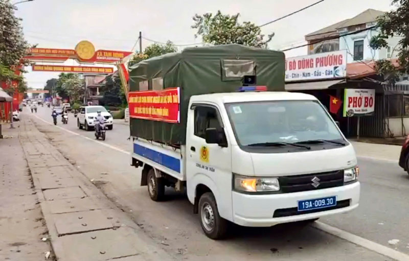 SÔI NỔI CÔNG TÁC TUYÊN TRUYỀN LƯU ĐỘNG PHỤC VỤ BẦU CỬ TẠI XÃ TAM NÔNG