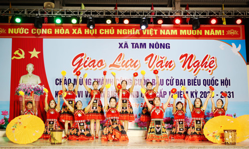 Các tiết mục văn nghệ tại đêm giao lưu