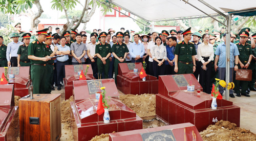 Các địa biểu tham gia trực tiếp tại NTLS xã Phù Ninh, tỉnh Phú Thọ