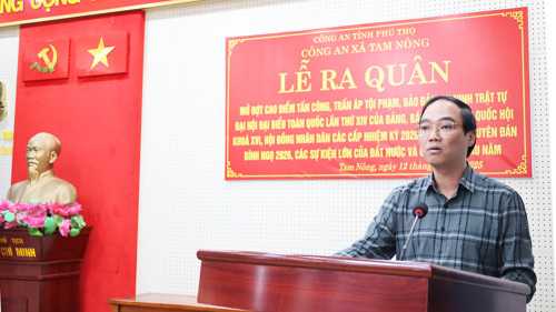 Đồng chí Đỗ Hùng Sơn - Phó Bí thư Đảng ủy, Chủ tịch UBND xã Tam Nông đã phát biểu chỉ đạo