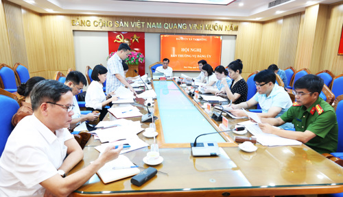 Toàn cảnh hội nghị BTV xã Tam Nông